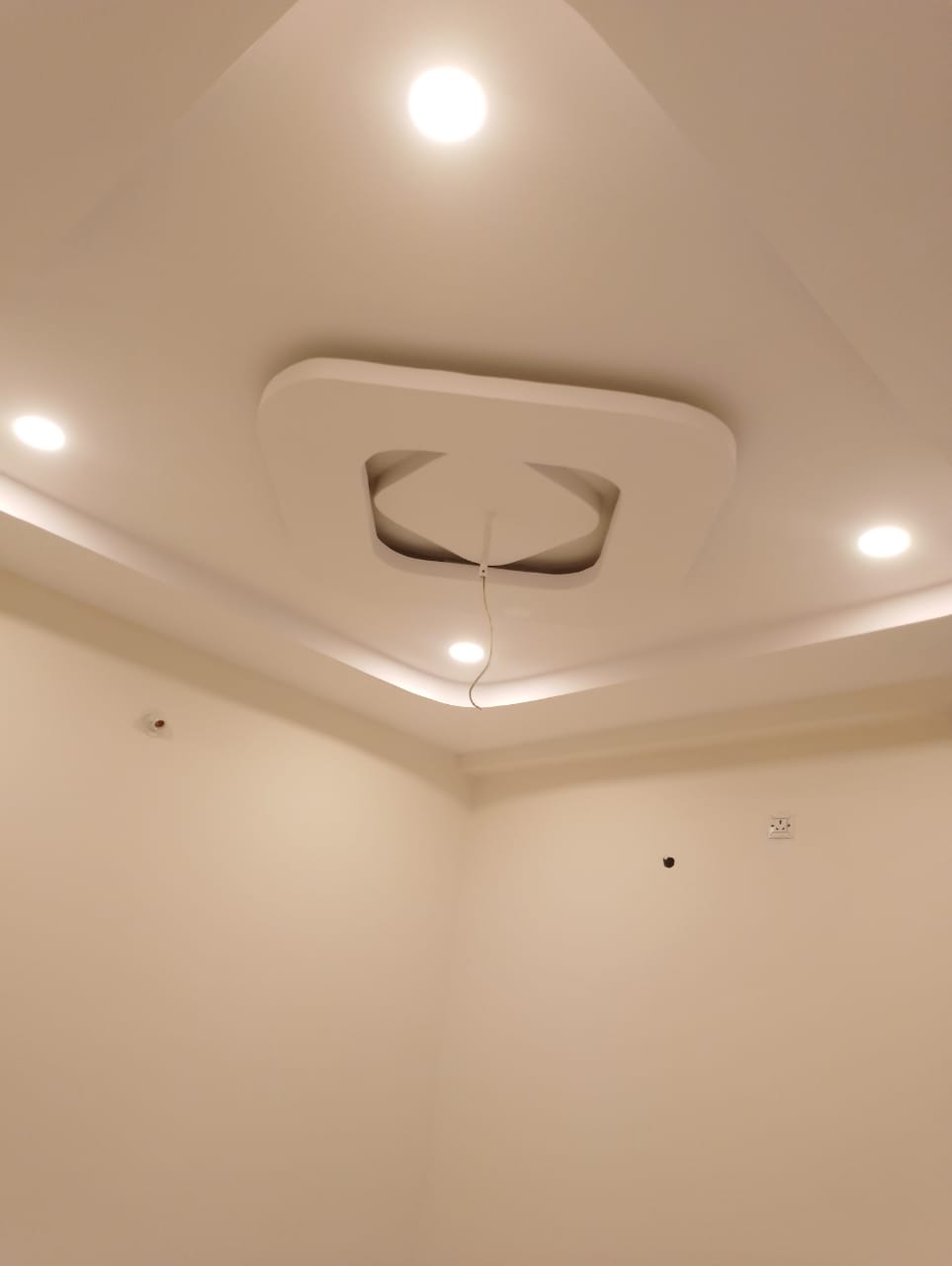 3 BHK Flat for sale in Ha